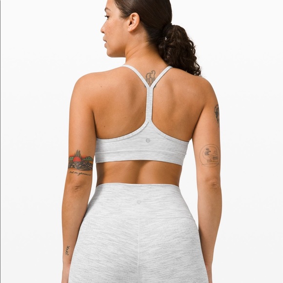Flow Y lululemon bra size 6 - Picture 2 of 4